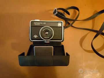 macchina fotografica vintage AGFAMATIC 100 sensor 