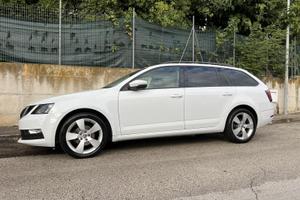 SKODA Octavia 1.6 TDI CR 115 CV Wagon Executive