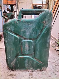 Tanica vintage in metallo 