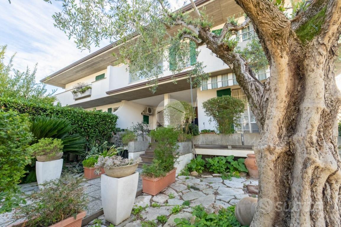 VILLA A SCHIERA A SAVIGNANO SUL RUBICONE - Vista 3