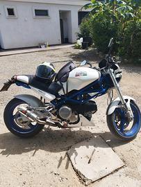 Ducati Monster 600 - 2001