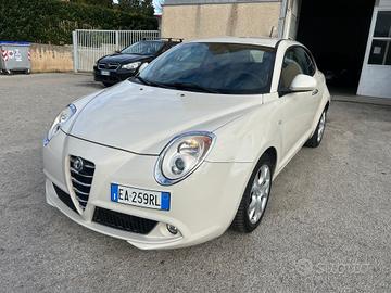 Alfa Romeo MiTo 1.6 JTDm 16V Distinctive Sport Pac