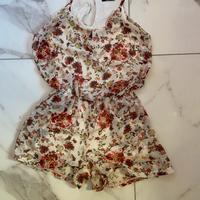 Tutina corta a fantasia