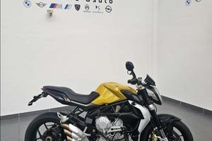 MV AGUSTA Brutale 675