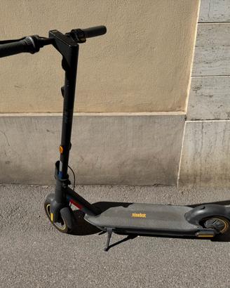 Monopattino Ninebot Segway G30
