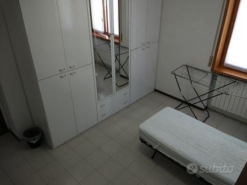 Stanza singola disponibile