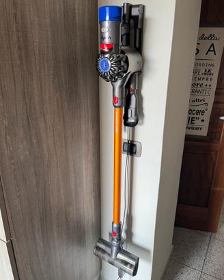 Aspirapolvere Dyson V8 ABSOLUTE