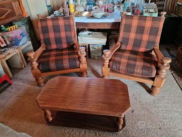 POLTRONE  + TAVOLINO  !!!