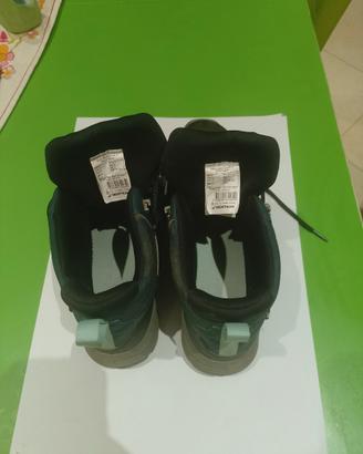 Scarpe da trekking pari al nuovo