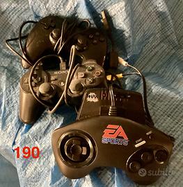 Tre joysticks per play - smaltisco tutto