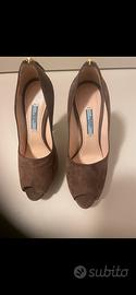Scarpe Donna Prada numero 38,5