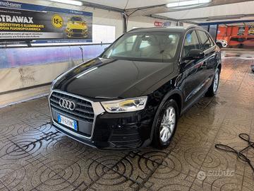 Audi Q3 2.0 TDI 120 CV S tronic Business