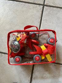 Pattini a rotelle allungabili con gomitiere