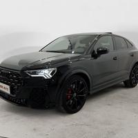 Audi Q3 RS quattro S tronic