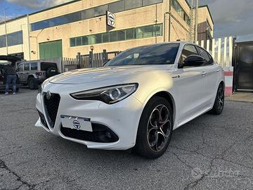 Alfa Romeo Stelvio 2.2 Turbo Q4 Veloce Ti AT...