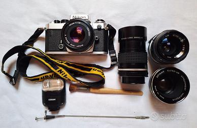 Fotocamera Nikon FE + obiettivi & accessori