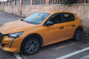 Peugeot e-208 100kw 136cv batteria 50 kW 