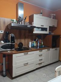 ARREDAMENTO COMPLETO