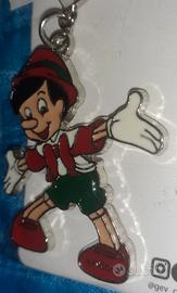 Portachiave in metallo di Pinocchio cuore italiano