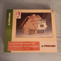 Casetta in legno in scatola di montaggio