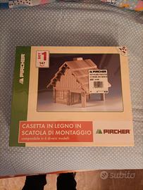 Casetta in legno in scatola di montaggio