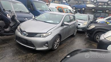 TOYOTA AURIS dal 2012 1.8 Ben-Elett