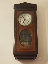 Orologio da Parete d'Epoca a Pendolo (Funzionante)