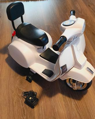 Vespa elettrica bambini max 4/5 anni