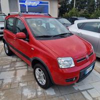 Fiat Panda 1.3 MJT 16V DPF 4x4 Climbing
