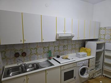 Cucina lineare completa