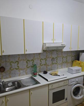 Cucina lineare completa