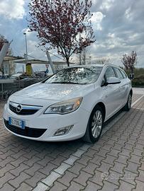 Opel Astra 1.7 CdTi 110CV