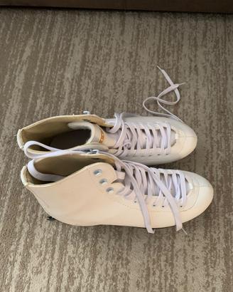 Pattini da ghiaccio Roces n. 41 bianchi