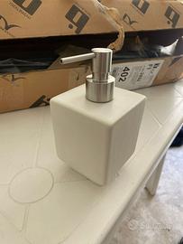 Dispenser sapone bagno