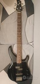 Basso elettrico 4 corde by Yamaha