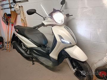 piaggio Beverly 