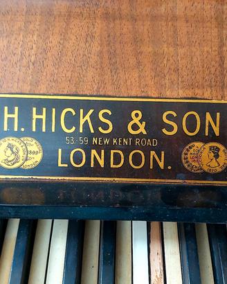 piano forte verticale H.Hicks & son london