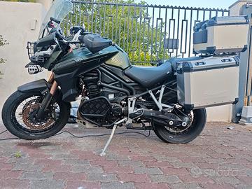 Triumph Tiger 