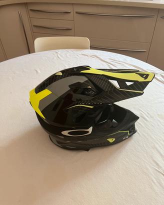 Casco UFO S3 Intrepid taglia S con maschera Oakley