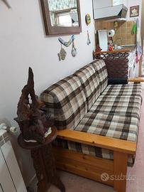 mobili in legno di pino massello