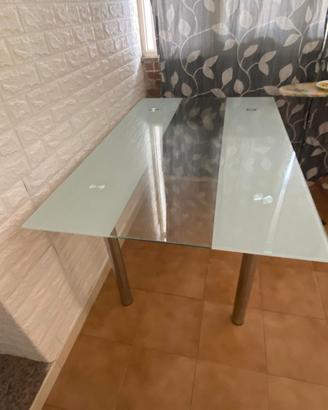 tavolo in vetro
