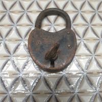 antico lucchetto molto vintage 