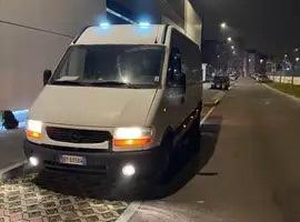 Furgone opel movano 2500€