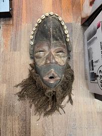 Maschera dan africana antica
