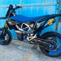 Husqvarna 701 SM full kit 2016 (depo libretto)