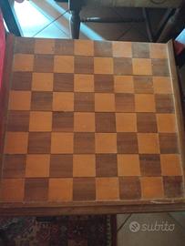 scacchiera in legno 