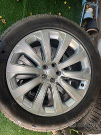Cerchi Range Rover Evoque e Pneumatici Pirelli