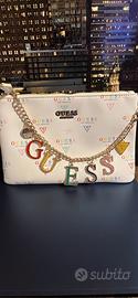 Pochette guess