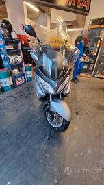 Suzuki Burgman 200 - 2014
