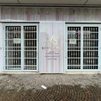 Locale Commerciale in Via Zara, 51